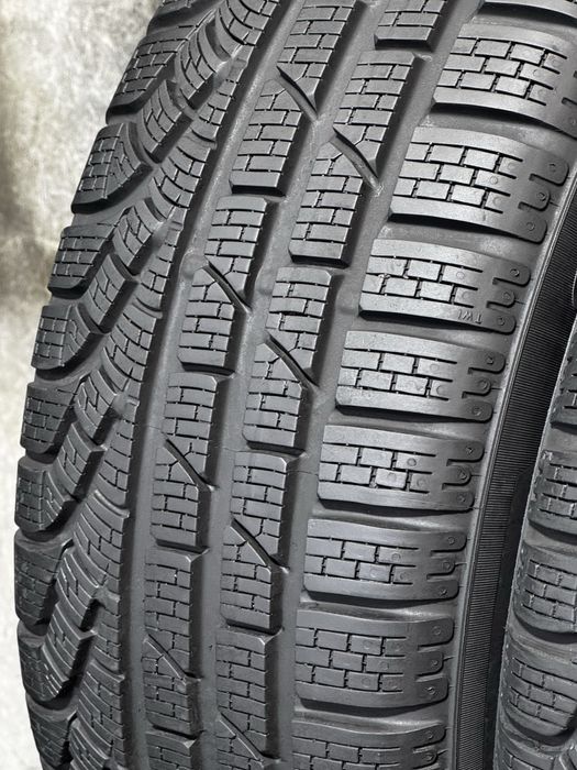 205/55 R16 Pirelli SottoZero Winter 210 | Зима | 4шт | Італія | 2020 |