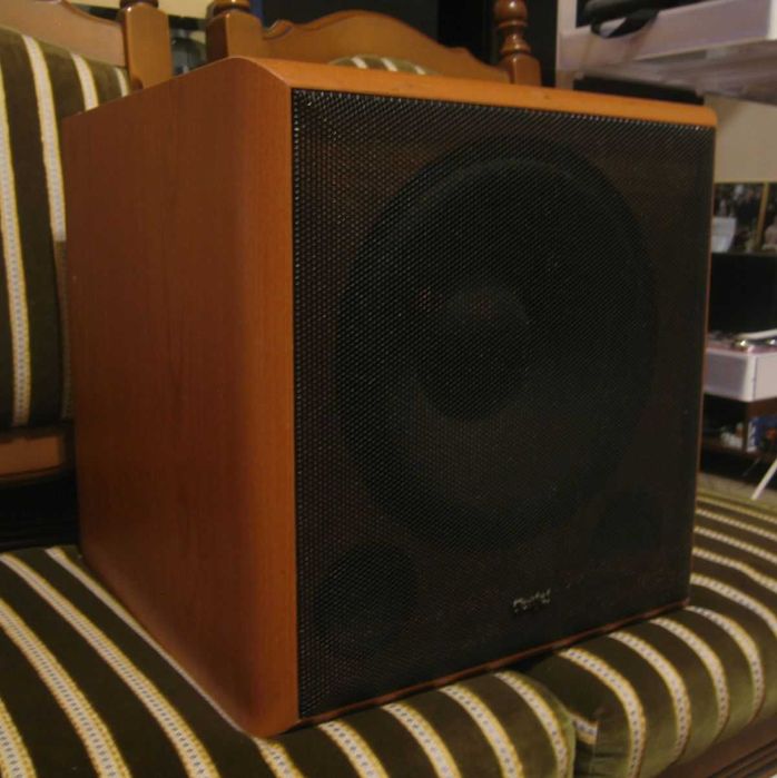 Teufel M-1200 Potężny subwofer aktywny 400W meeega bas 25 cm