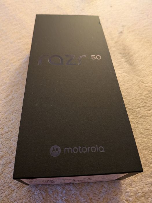 Motorola razr 50 de 256GB Orange