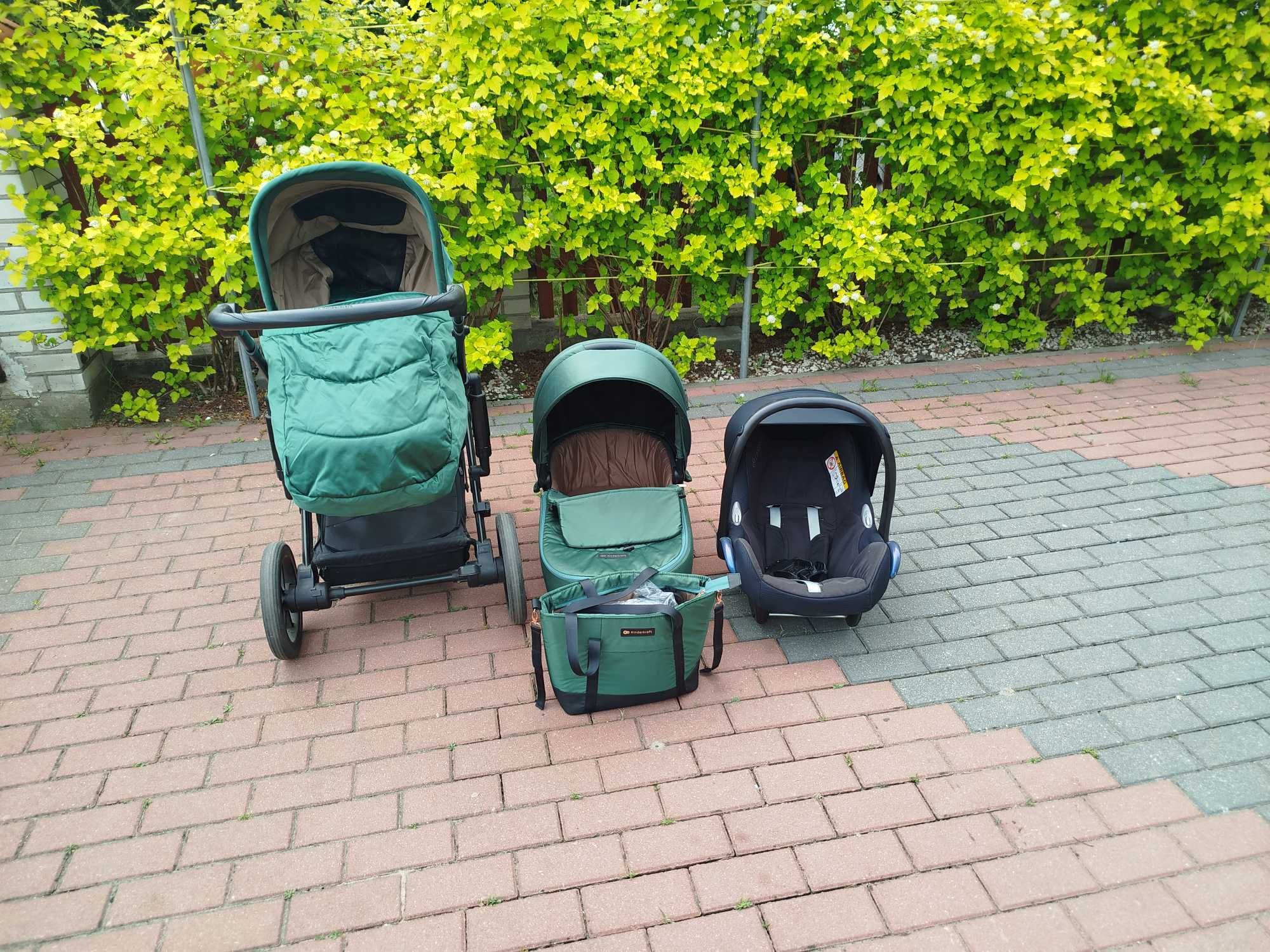 Kinderkraft Prime 2 z nosidełkiem Maxi Cosi