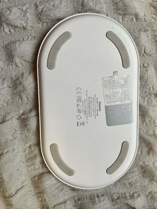 Підставка-зарядка магнітна бездротова для iphone та apple watch