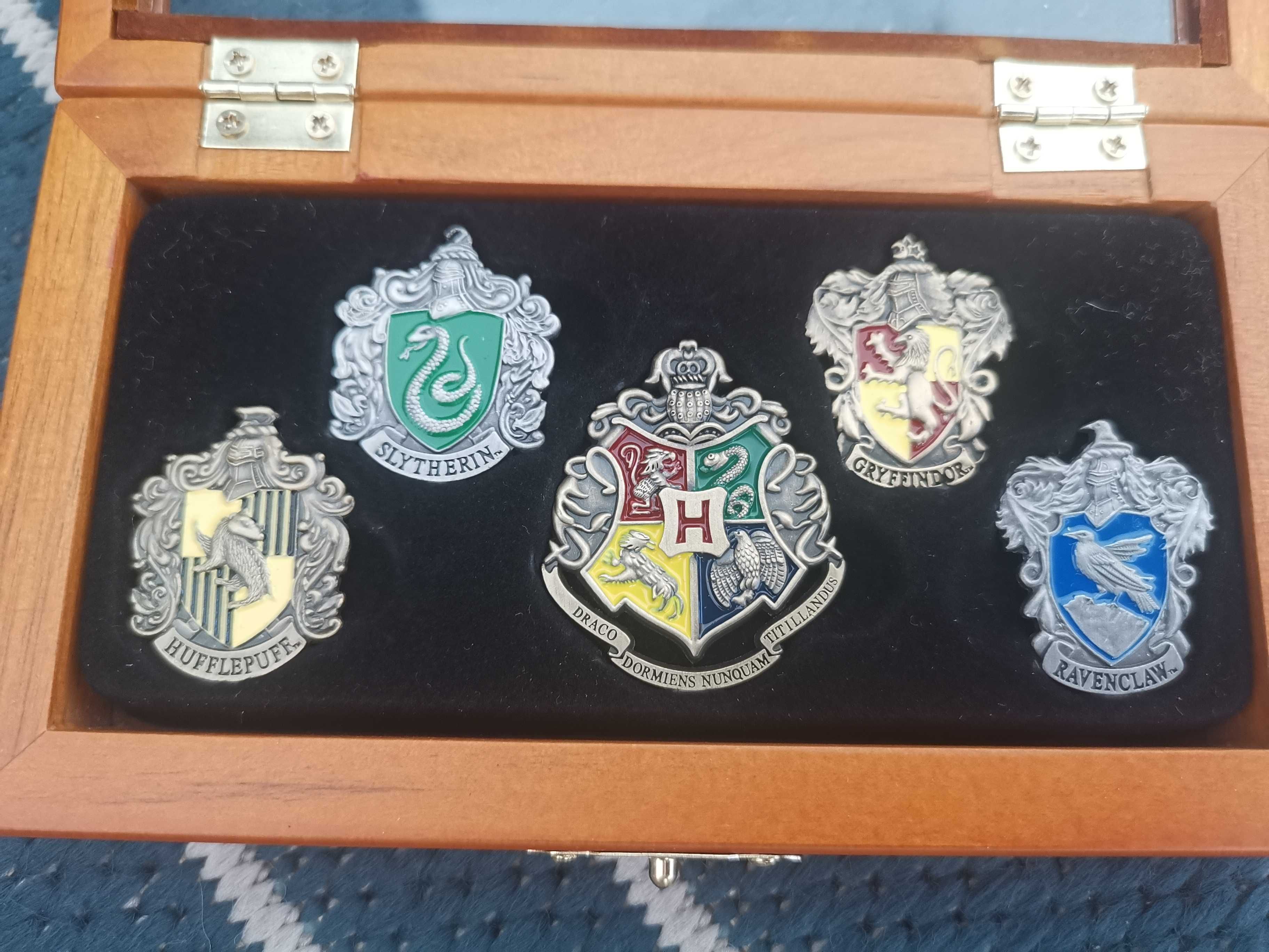 Harry Potter pins