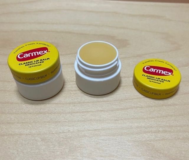 Carmex бальзам для губ оригінал USA