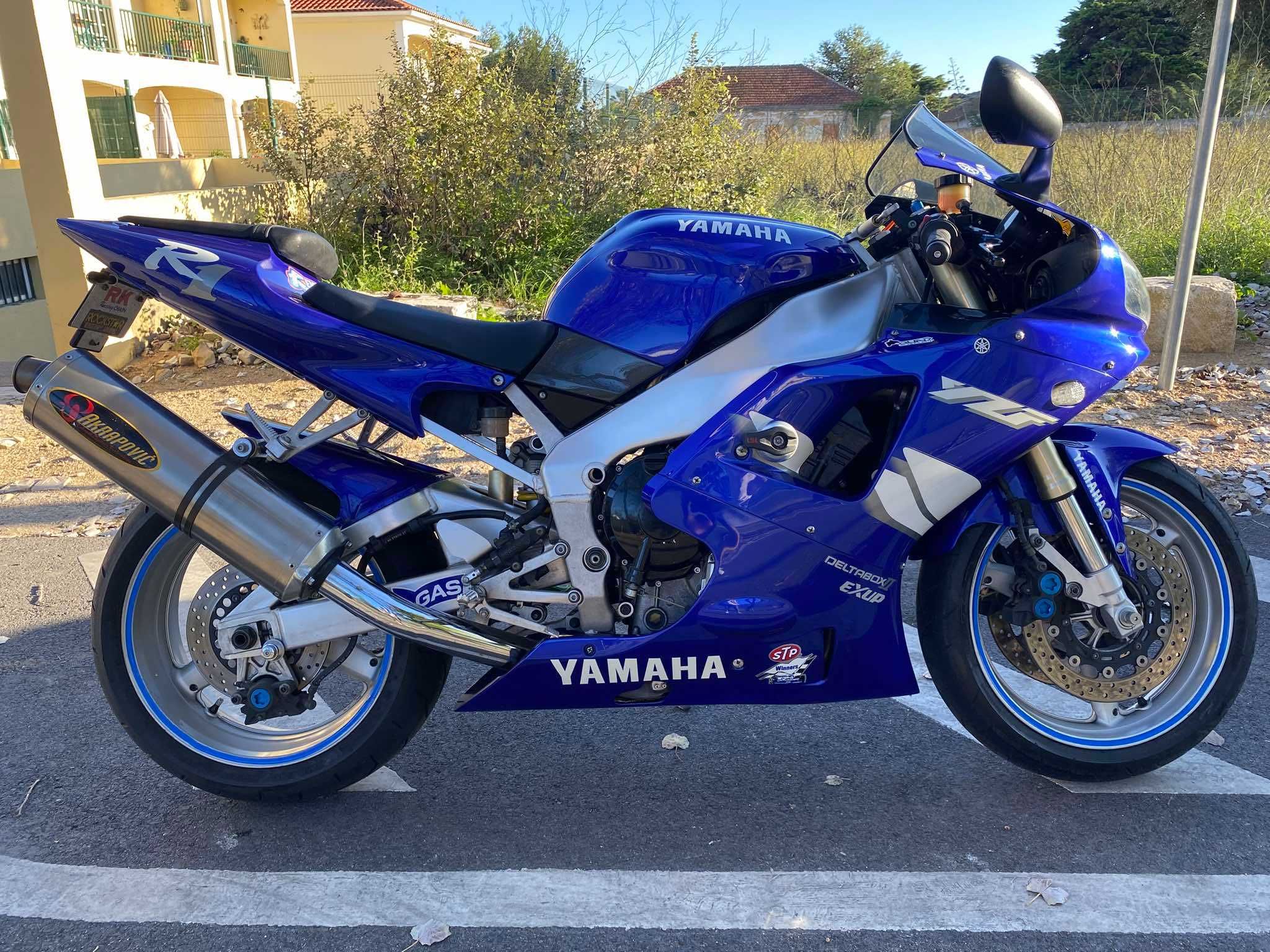 Yamaha YZF-R1 1999