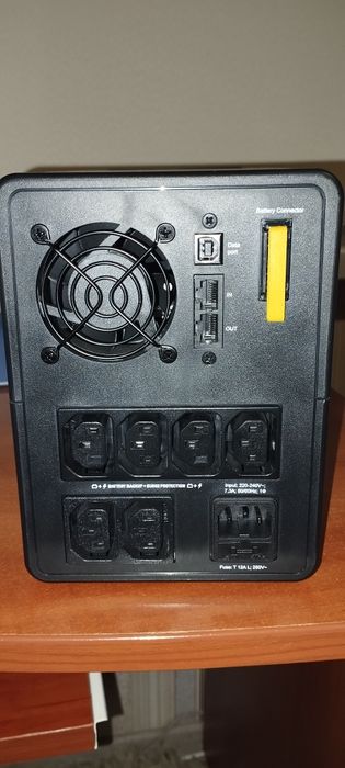 Продам ДБЖ APC BX 1600 MI