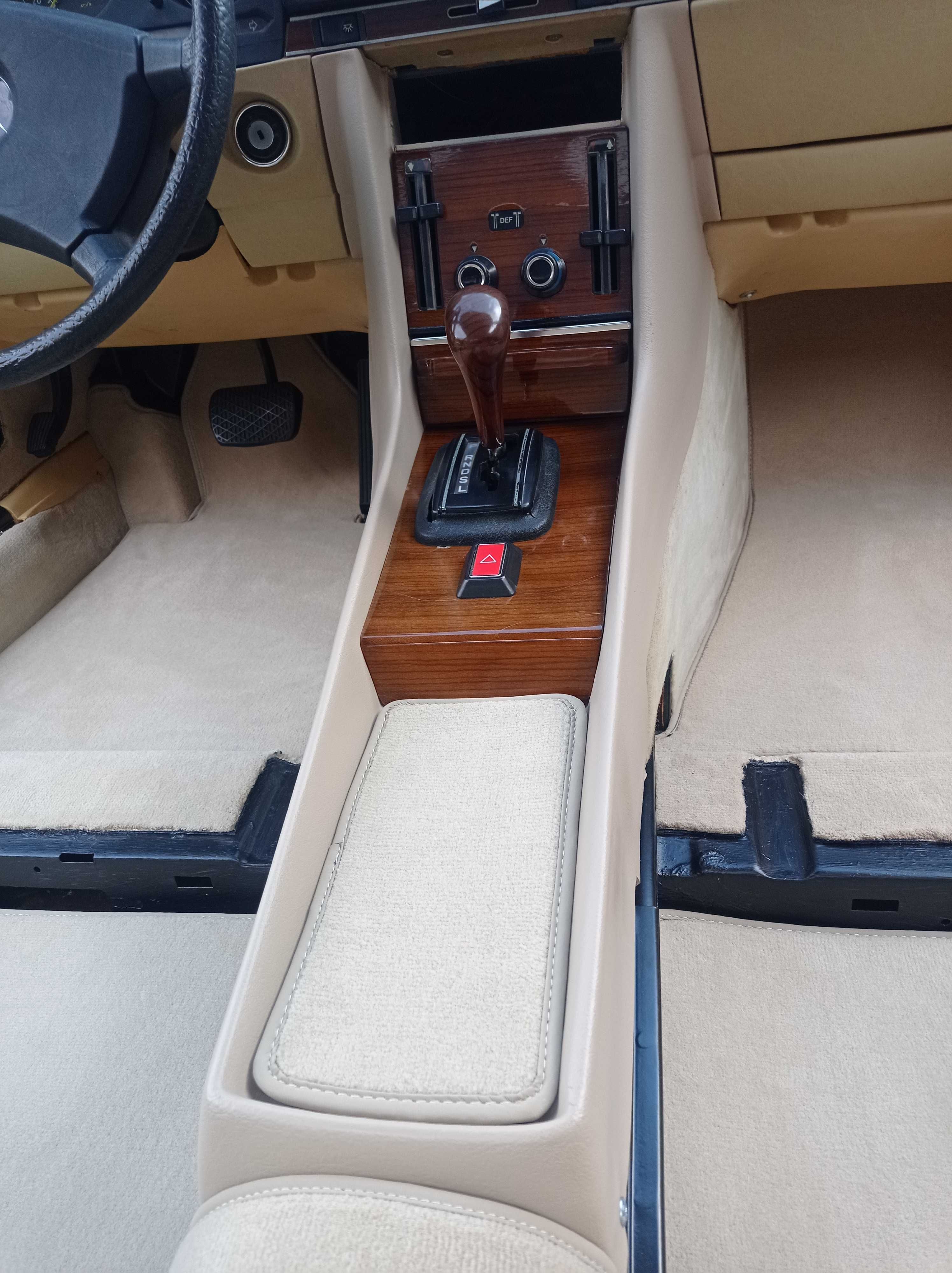 Mercedes Benz R107 380 sl Klasyk