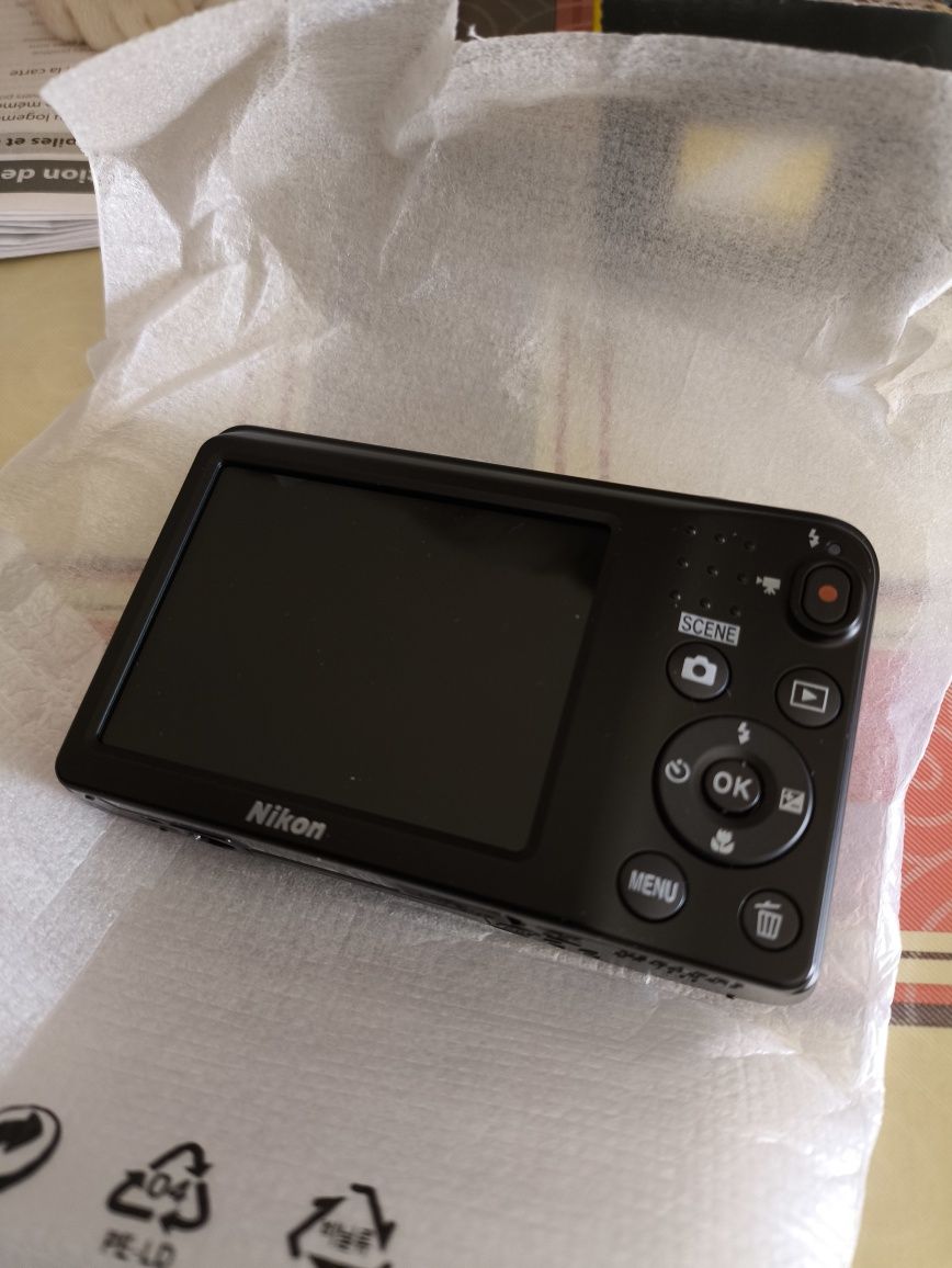 Nikon Coolpix A10