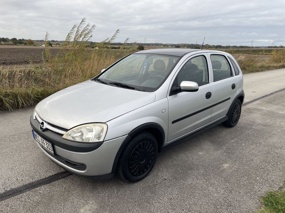 Opel Corsa Klimatyzacja 5 drzwi Bez Korozji Nowe Sprzeglo Tuv2026