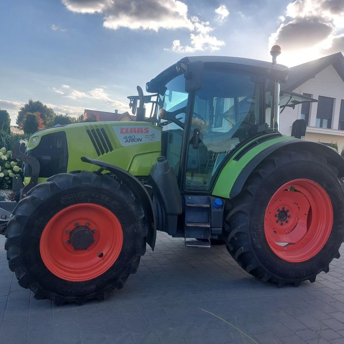 Claas Arion  440