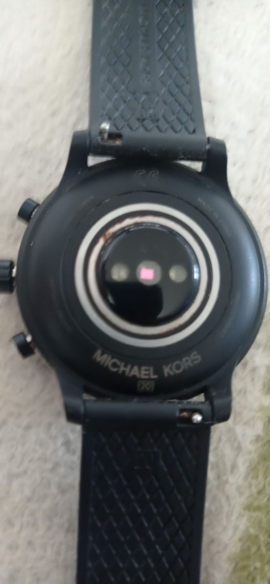 Смарт часы Michael kors