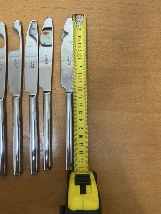 Conjunto de 12 facas de sobremesa