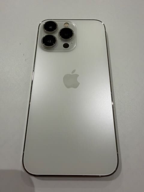 iPhone 13 Pro Branco 256G + base carregamento