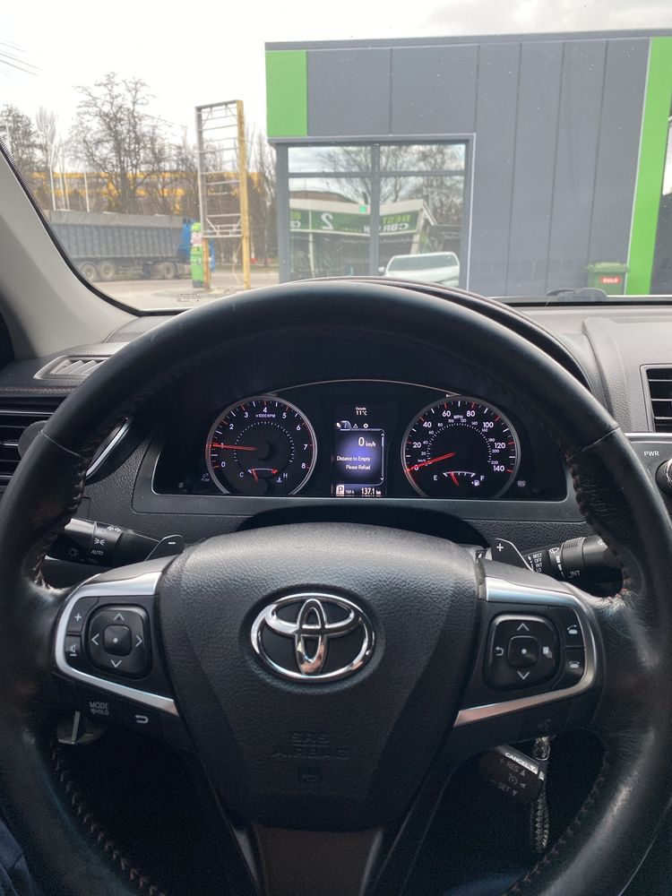 Продам CAMRY 55 2015 року