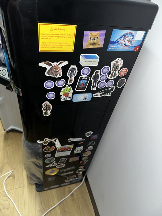 Кулер для води Hot Frost 35 AEN