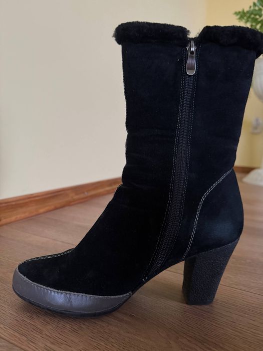 Завшеві натуральні зимові чобітки на кожушку