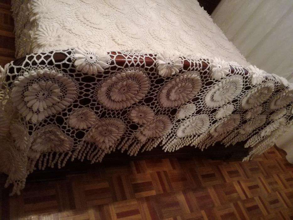 Colcha em Crochet para Cama de Casal