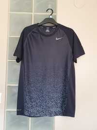 T-shirt termoaktywny Nike rozmiar S