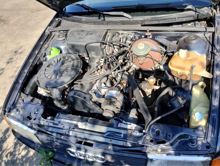 Ауді Audi 80 B3 синя в гарному стані