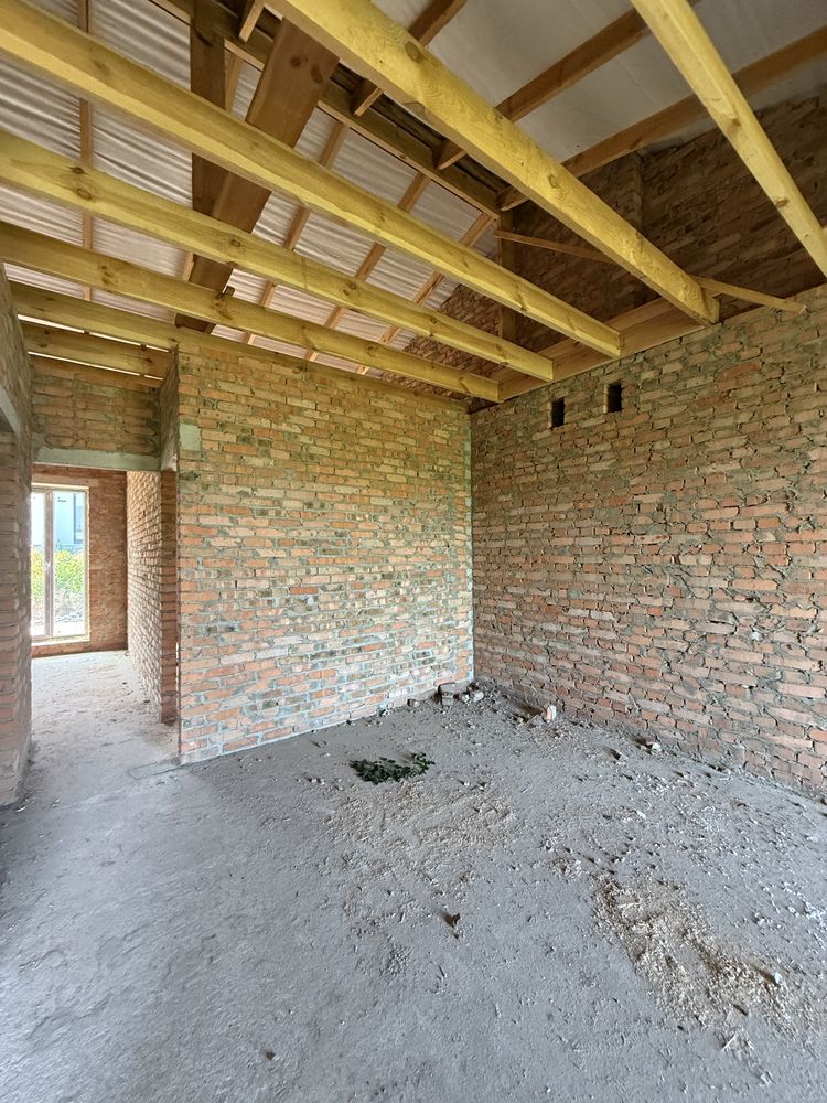Продам котедж на Льонокомбінаті