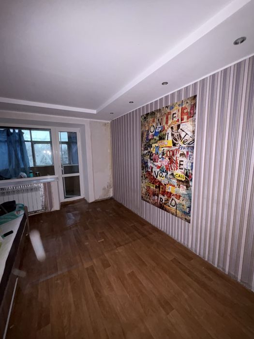 Продам 2-х кімнатну квартиру