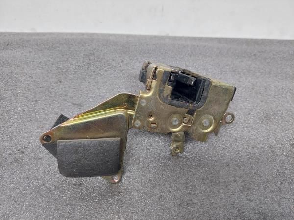 Fechadura / fecho porta frente esquerdo VOLVO S40 I (VS)