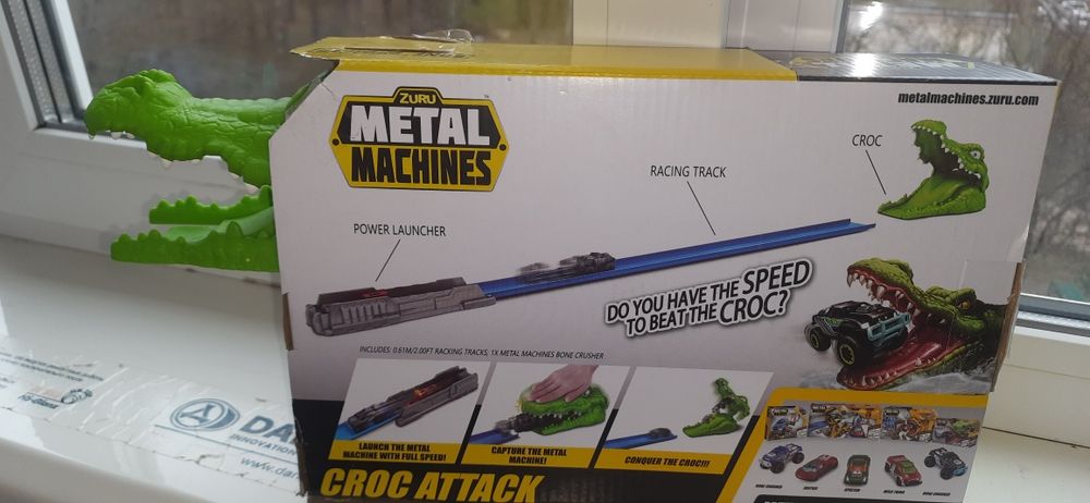 Гоночный трек с машиной