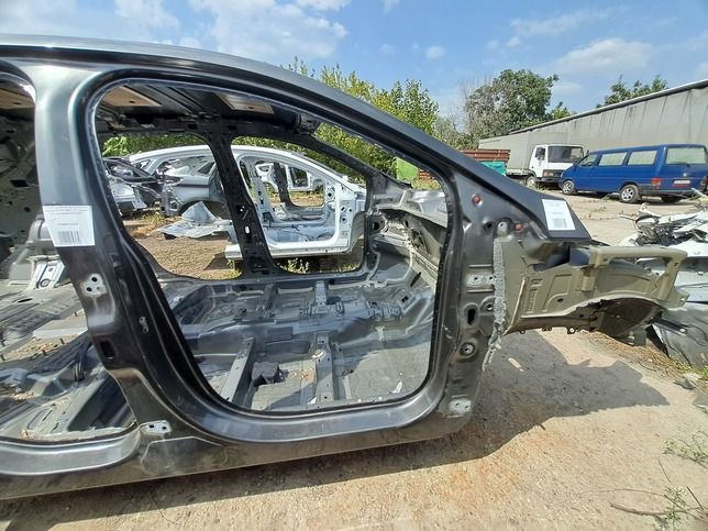 Четверть передняя правая FORD EDGE MK2 15- F2GZ5810008C