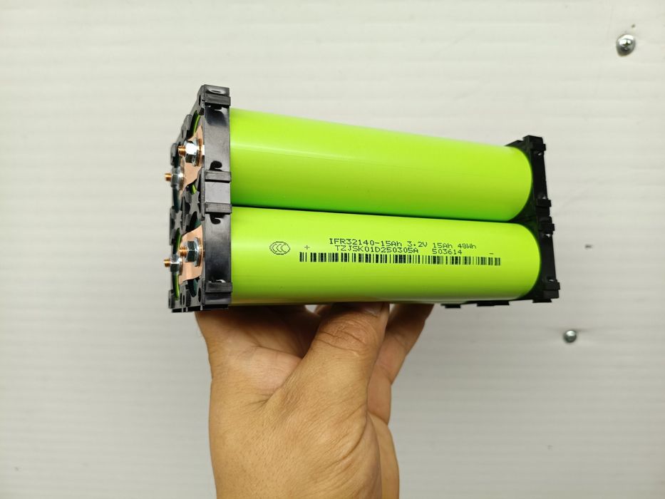 Акумулятор IFR32140-15A Lifepo4 3.2v + M4  (Eve 50E, 33V, 30P, 40P)