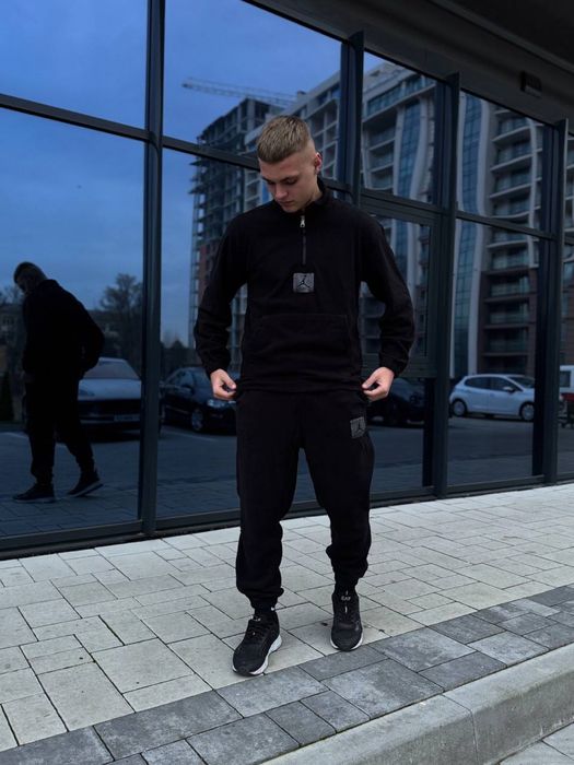 Флісові костюми jordan з вишитим логотипом