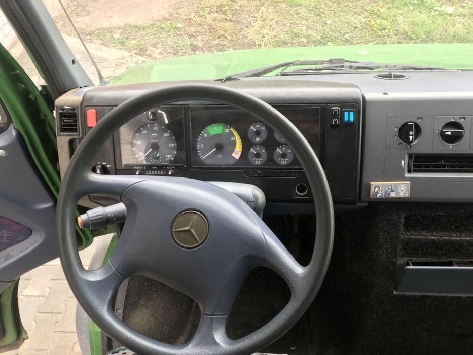 Автобус Мерседес пробег 200 тыс.км