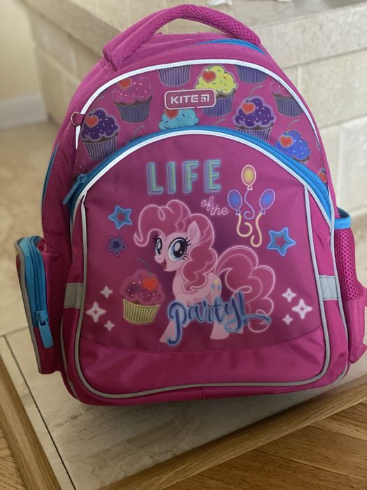 Продам рюкзачок для дівчинки