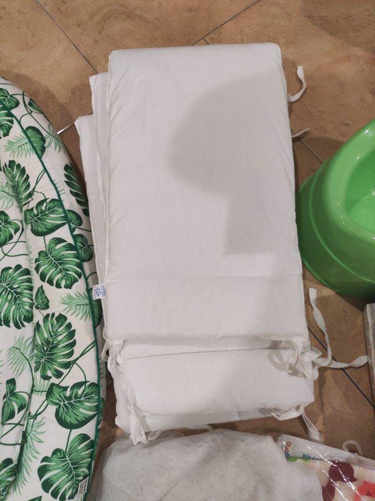 Gondola, ścianka do łóżeczka, na komary, do przewijania itp. bdb stan
