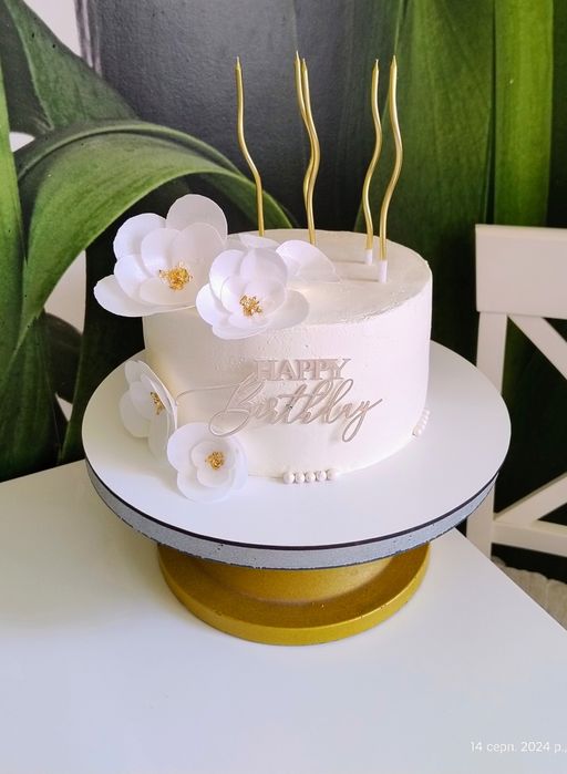 Торти на замовлення