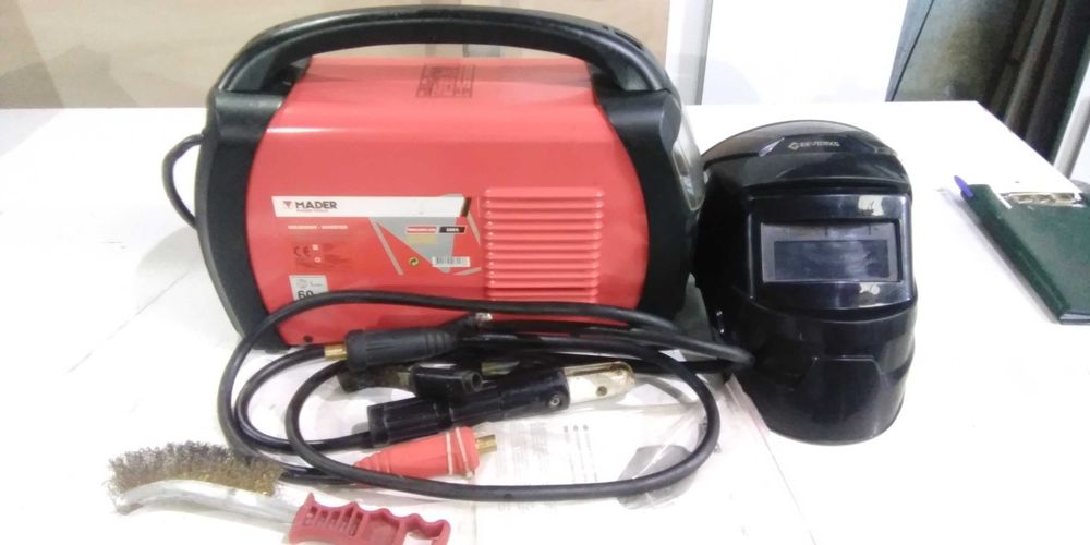 Soldador Inverter, 160A - MADER.