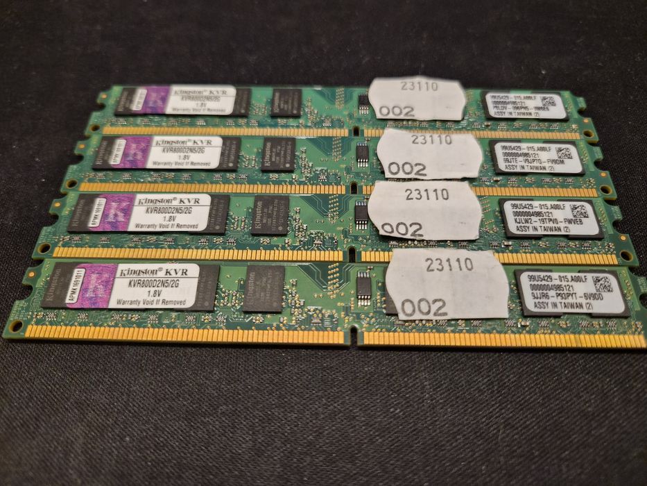 4 x RAM 2GB KVR800D2N5/2G