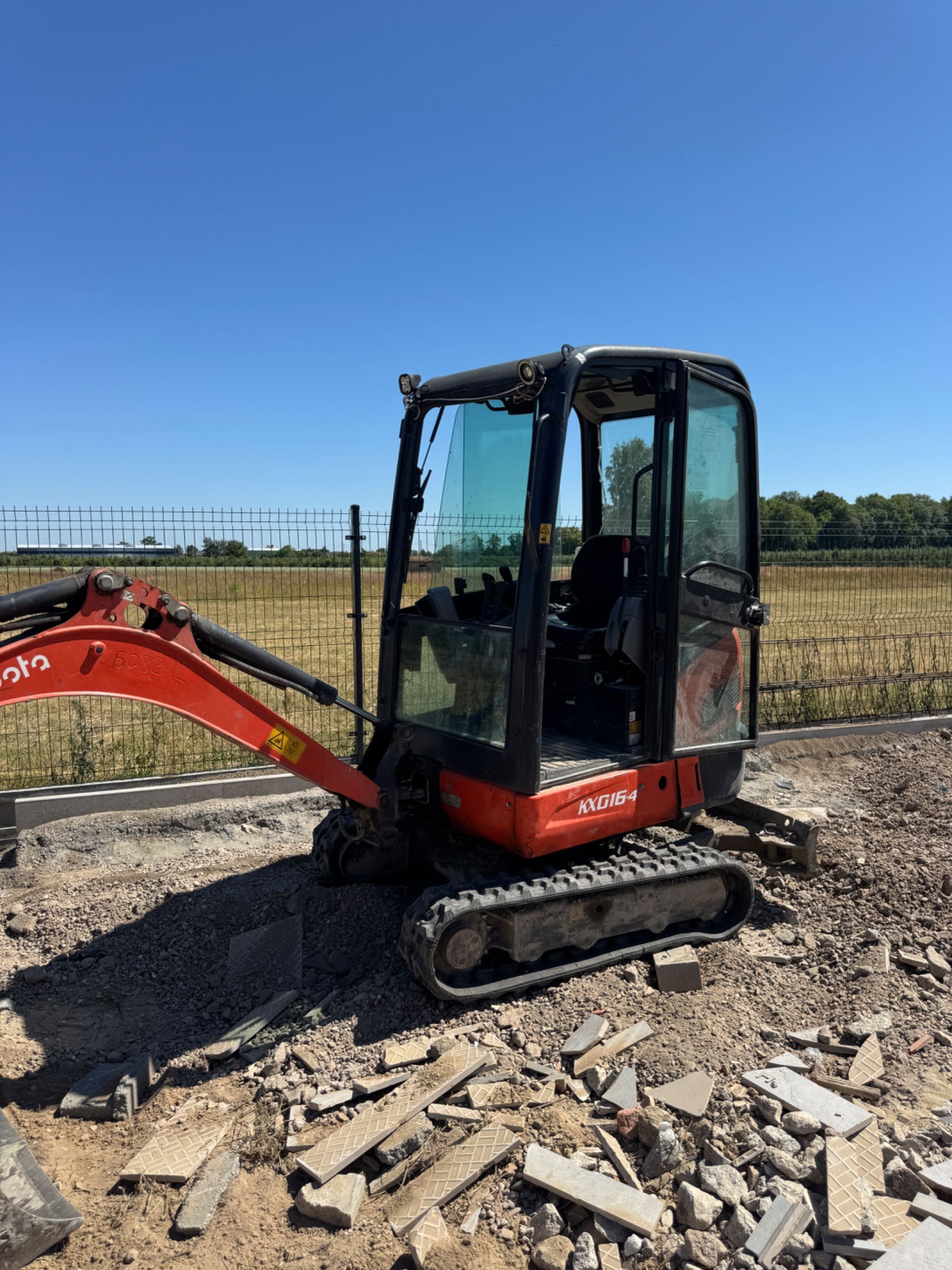 Minikoparka Kubota kx-016-4 Ladna