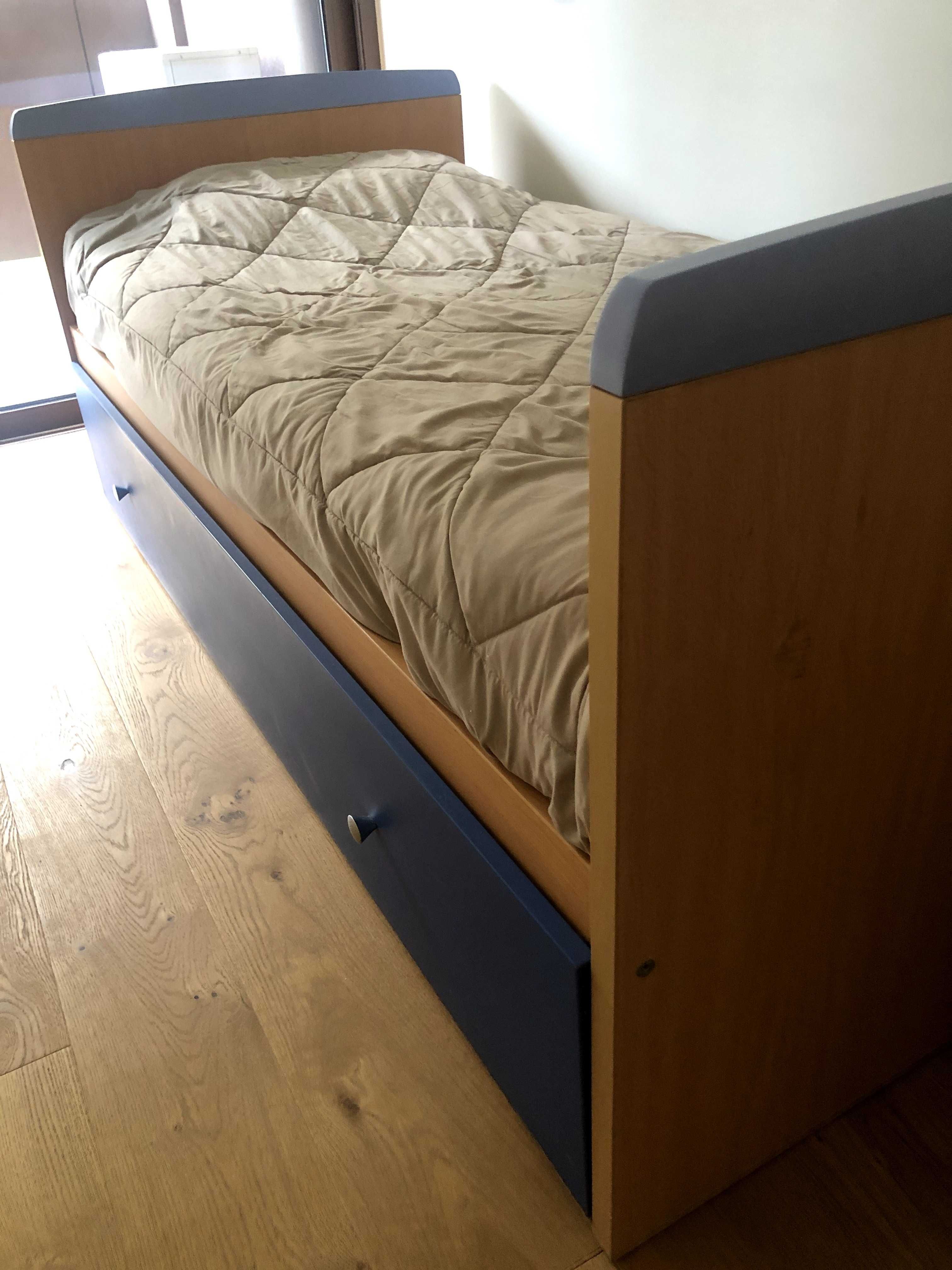 Cama dupla de elevada qualidade