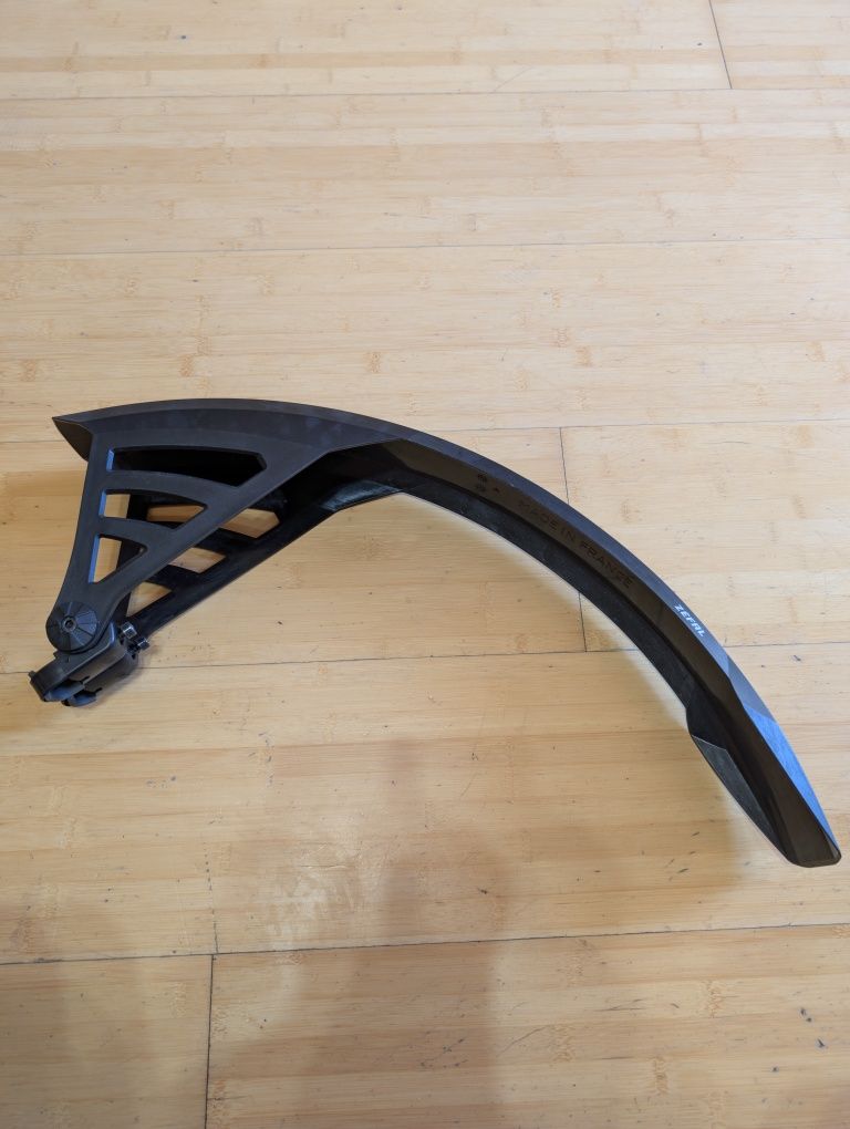 Крило заднє Zefal Deflector RS75