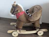 Konik na biegunach Molly polly