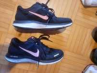 Nike dual fusion 38 24cm czarne lekkie
