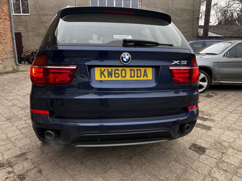 Бампер задний BMW X5 E70 E53 запчасти задній БМВ Е83 Х5 Е70 Е53