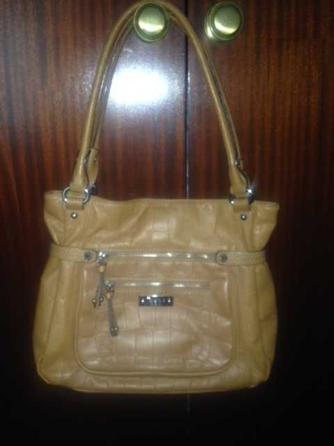 Carteira tipo casual