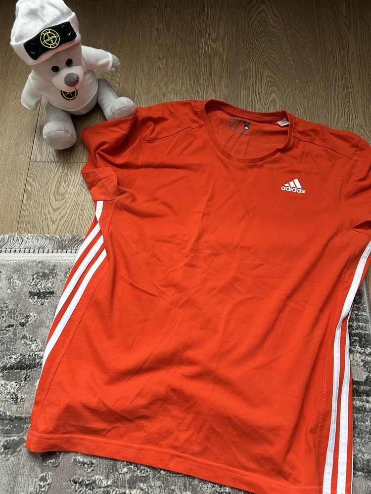 Футболка adidas esential M