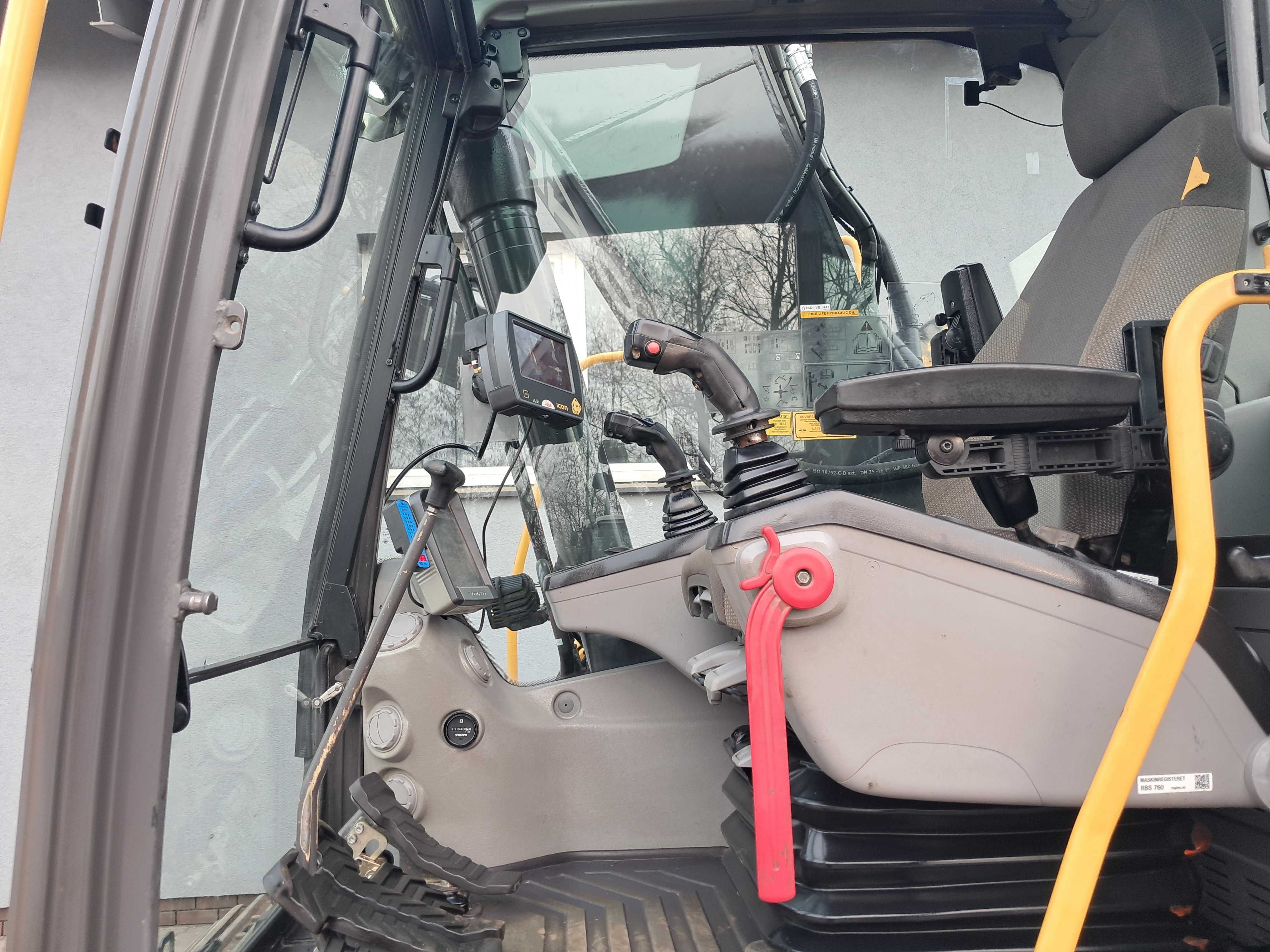 VOLVO EC220 DL Rototilt Indexator GPS 3D Leica Niwelacja Terenu