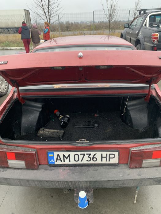 В продаж ВАЗ 21099