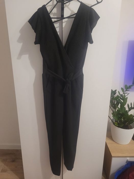 Kombinezon czarny elegancki brokat