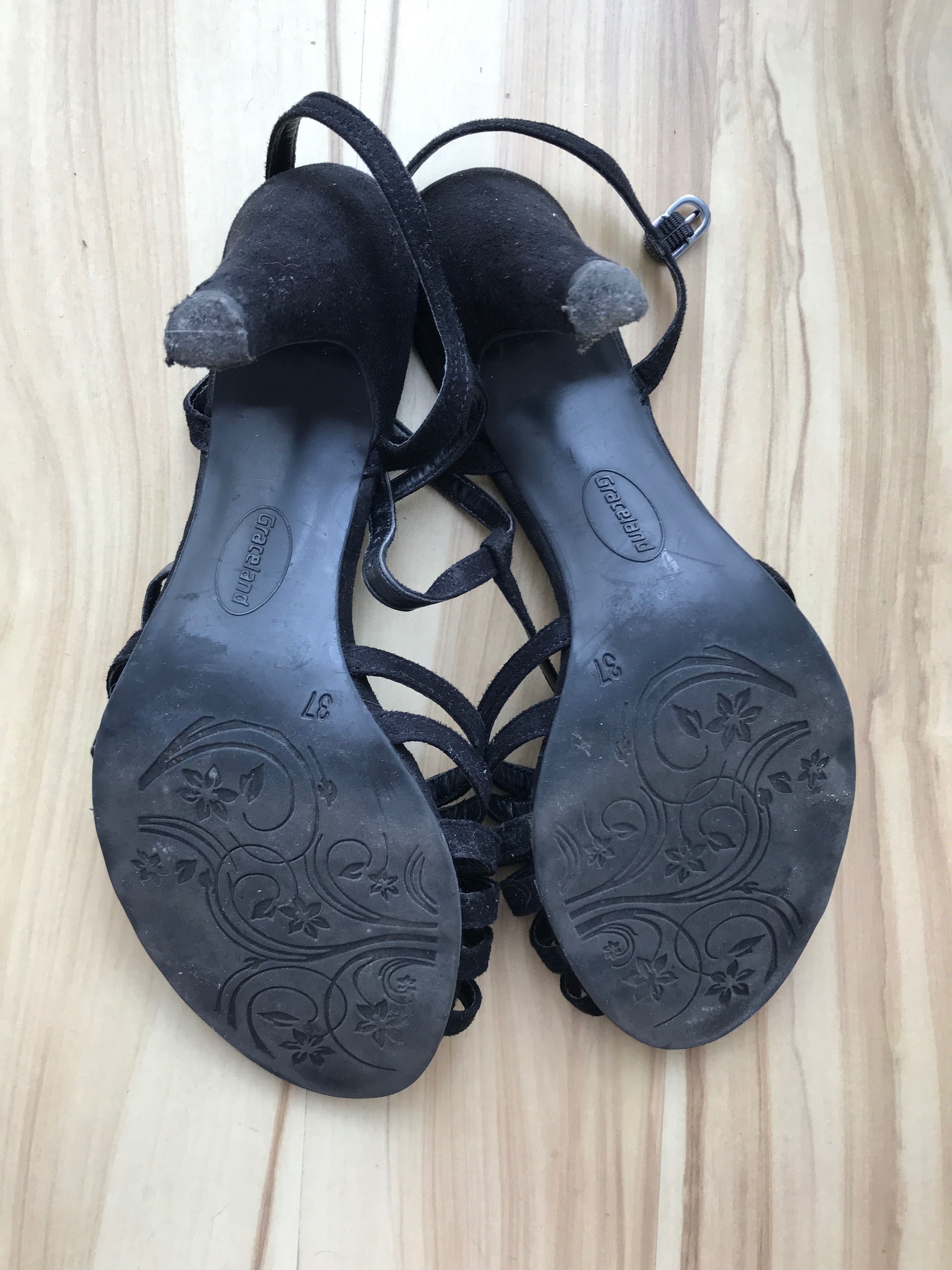 Buty sandały na szpilce Deichmann