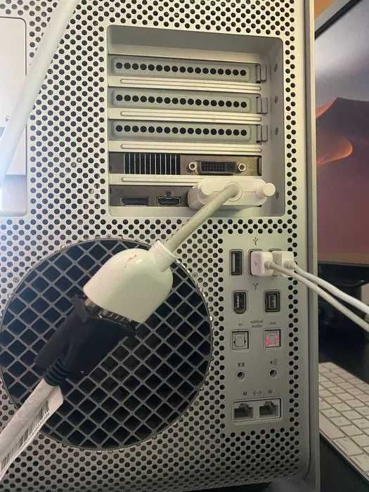 Apple MacPro - A1185 Dual XEON 3.0Ghz (Caixa Original)