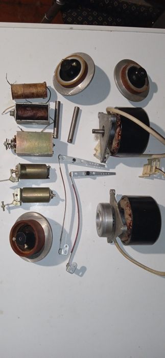 Деталі  магнітофонів Електроніка, Маяк 001