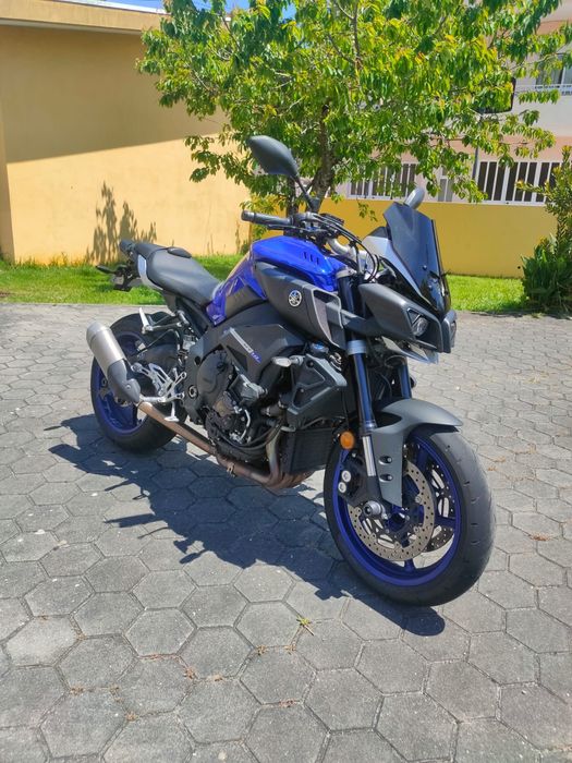 Yamaha MT10 como nova
